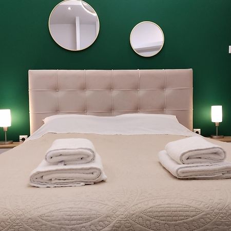 וריה Domus Apartment - City Center מראה חיצוני תמונה