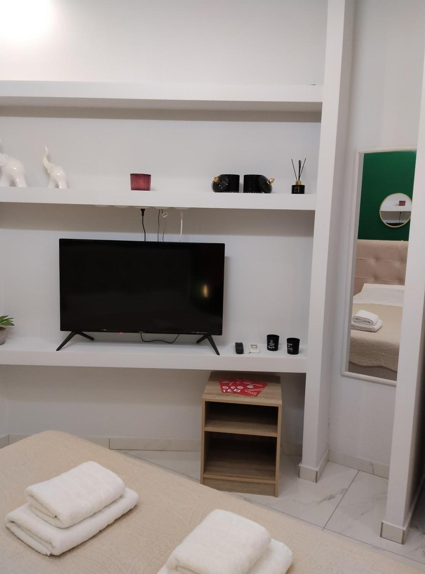 וריה Domus Apartment - City Center מראה חיצוני תמונה